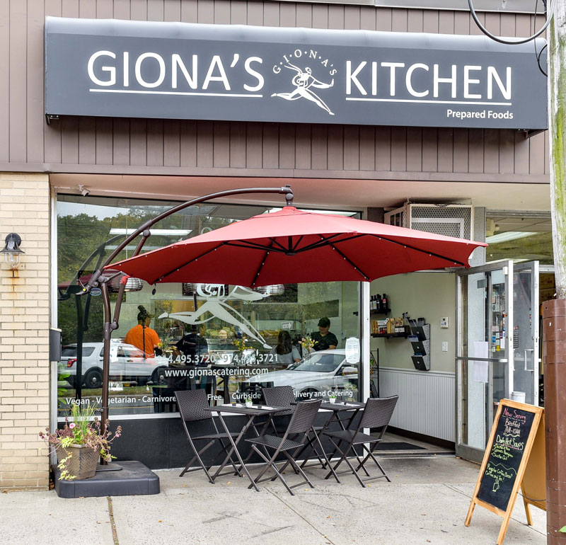Giona's Kitchen